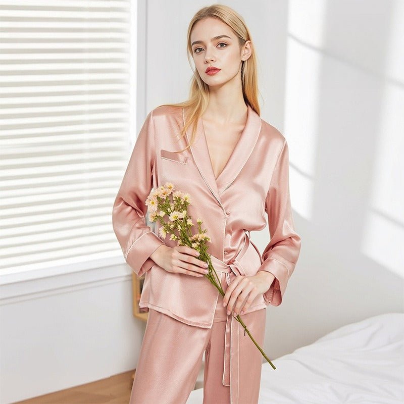19 momme silk pajamas set in robe style with tie waist and smooth finish