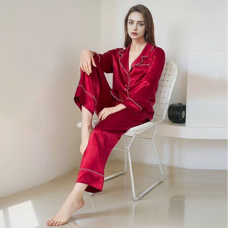 100 percent mulberry silk sleepwear set with polished finish
